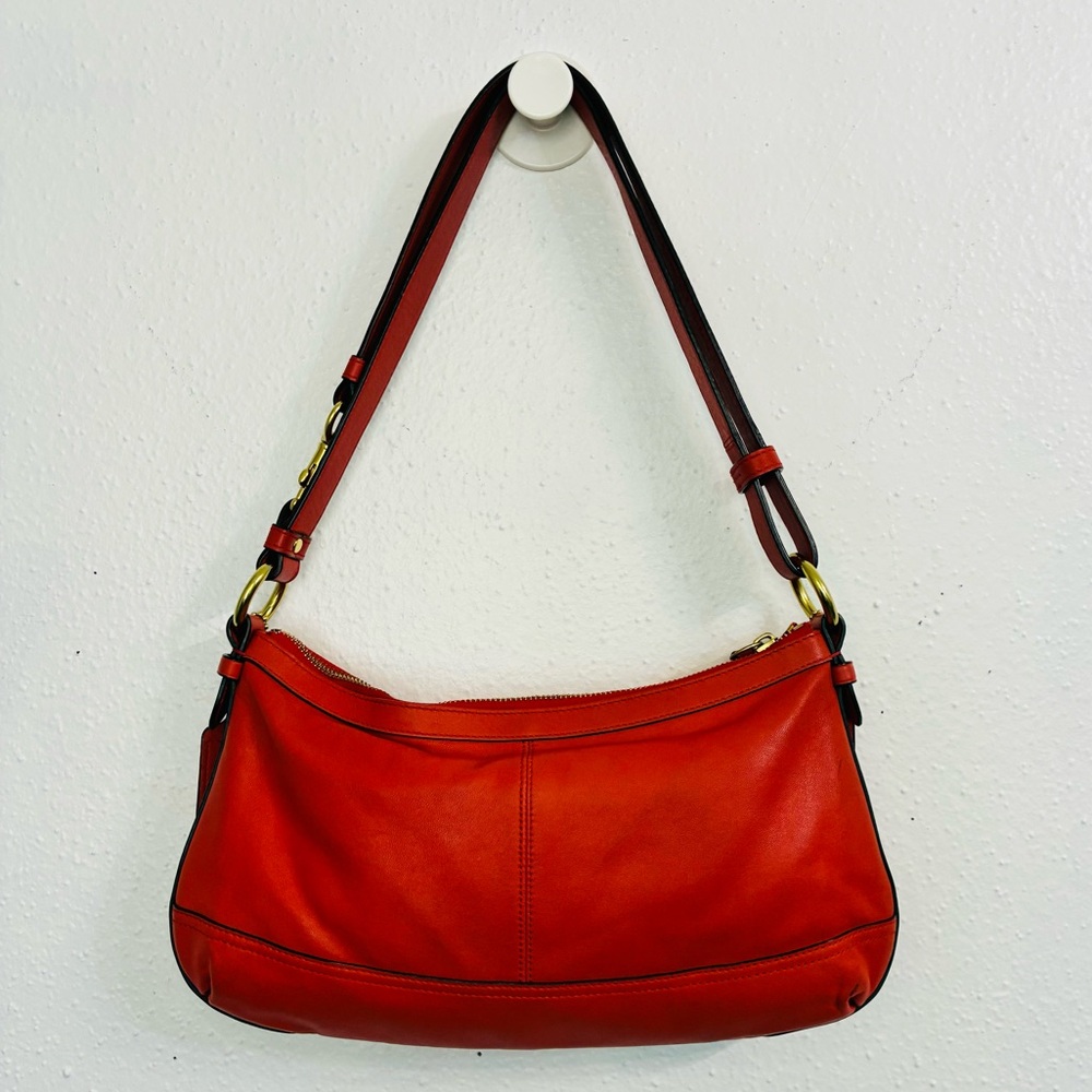 Coach Park Leather East/West Duffle in the color Persimmon - Picture 5 of 9